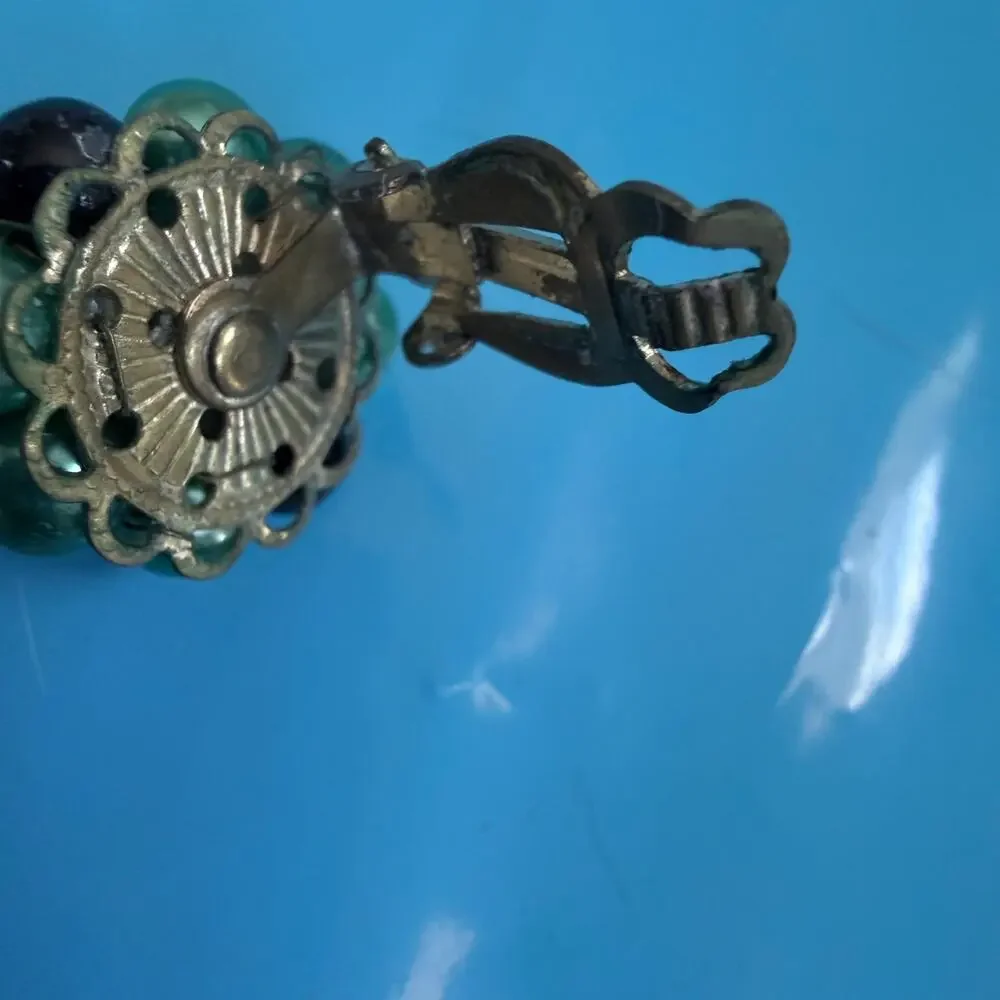 Cluster Faux Pearl Green and Purple Clipon Earrings - Picture 3 of 5